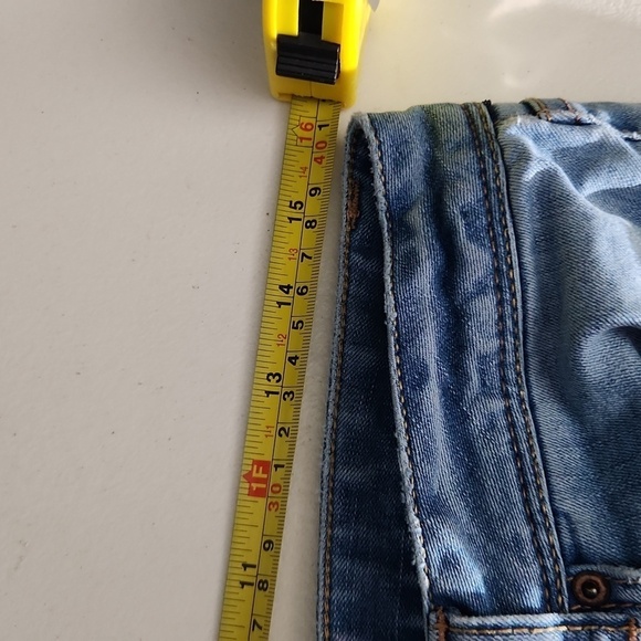 American Rag Womens Jeans Size 11 Short Sistressed Distroyed Fray Ripped Flaw - Picture 8 of 15